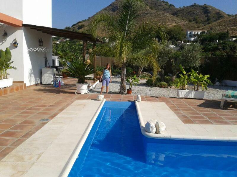 Villa El Nido Нерха Екстер'єр фото